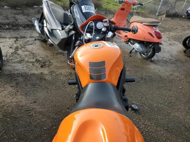 2002 Triumph 2002 Triumph Motorcycle Speed 4