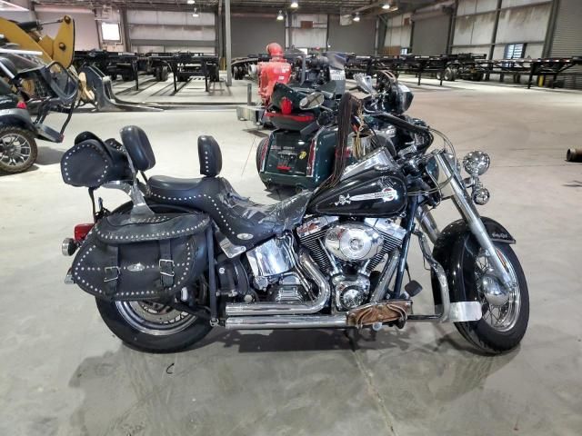 2004 Harley-Davidson Flstc