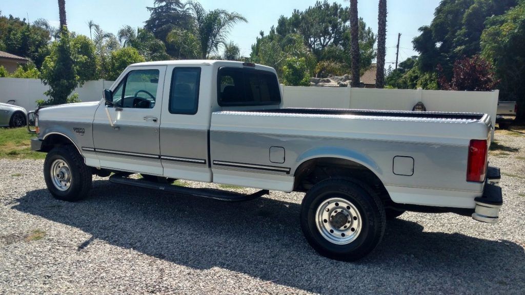 1997 Ford F250 XLT Salvage title