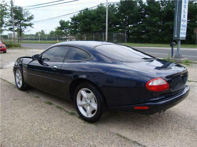 1998 Jaguar XK8 Coupe Salvage